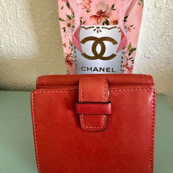 Coach Burnt Orange 🍊 Leather Buckle Wallet with Dust bag - Picture 2 of 9